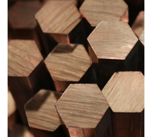 Бронзовые шестигранники в Пинске от ГК Спецметаллстрой