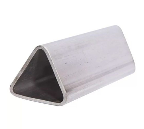 Треугольные трубы в Пинске для строительства и металлоконструкций