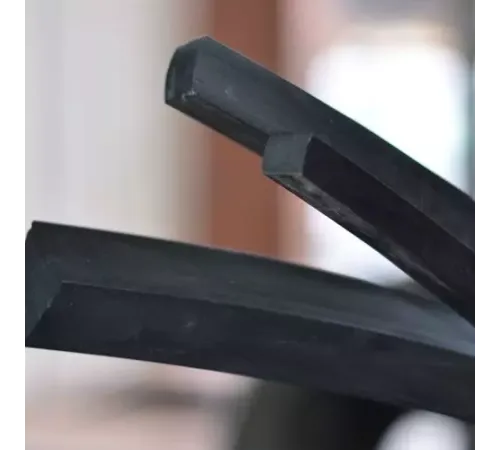 Резиновые уплотнительные прямоугольные шнуры в Пинске